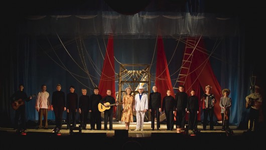 2015 г  Алые Паруса (12+) - Драматический театр «Бенефис» для детей и молодежи 